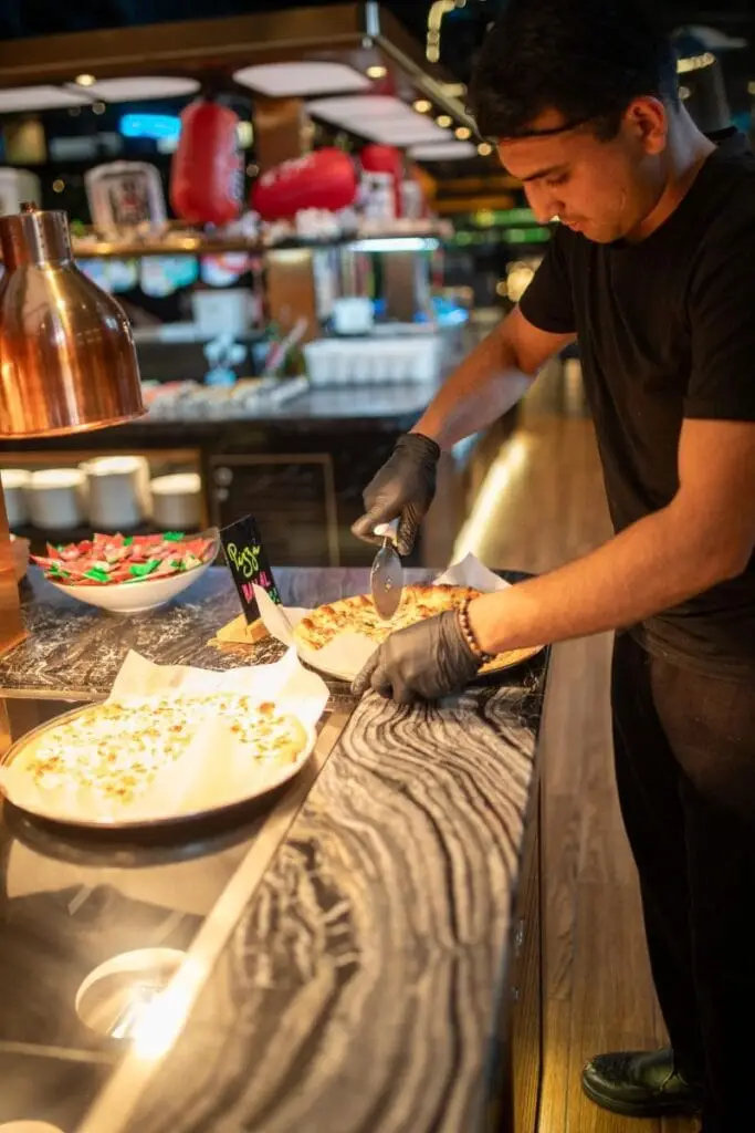 RESTAURANT L'HORIZON Buffet à volonté Le Havre. Les meilleures saveurs du monde, à volonté
